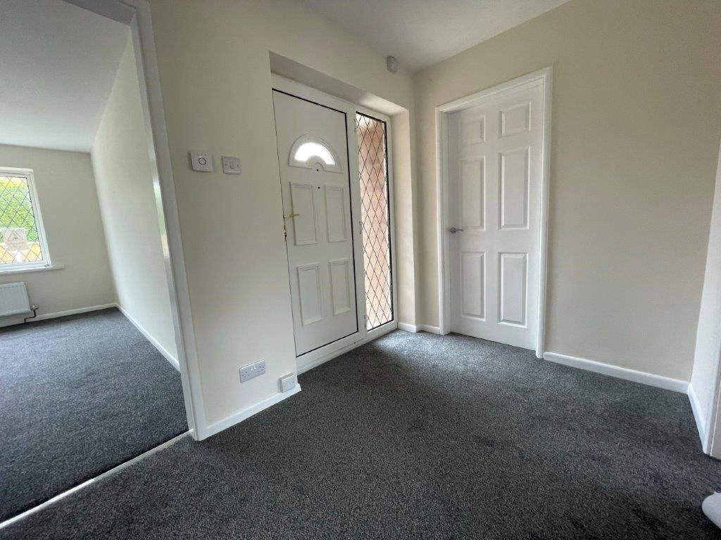 2 bedroom Bungalow, Cherry Tree Road, Wales, S26 - Available, Image 4