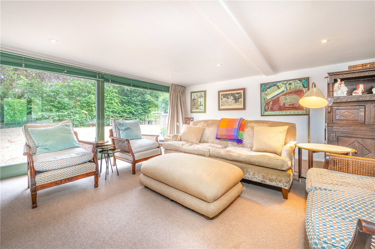 4 bedroom House, Weston-on-the-Green, Bicester, OX25 - Available, Image 10