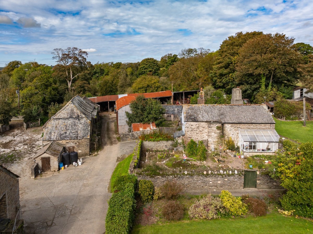 47.28  Country Estate, Hurdon Farm, Launceston, PL15 - Available, Image 33