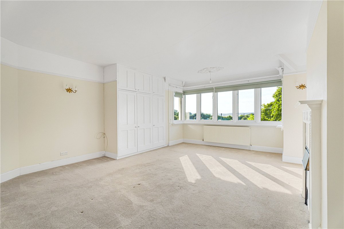 10 bedroom House, Frith Hill, South Heath, HP16 - Available, Image 12