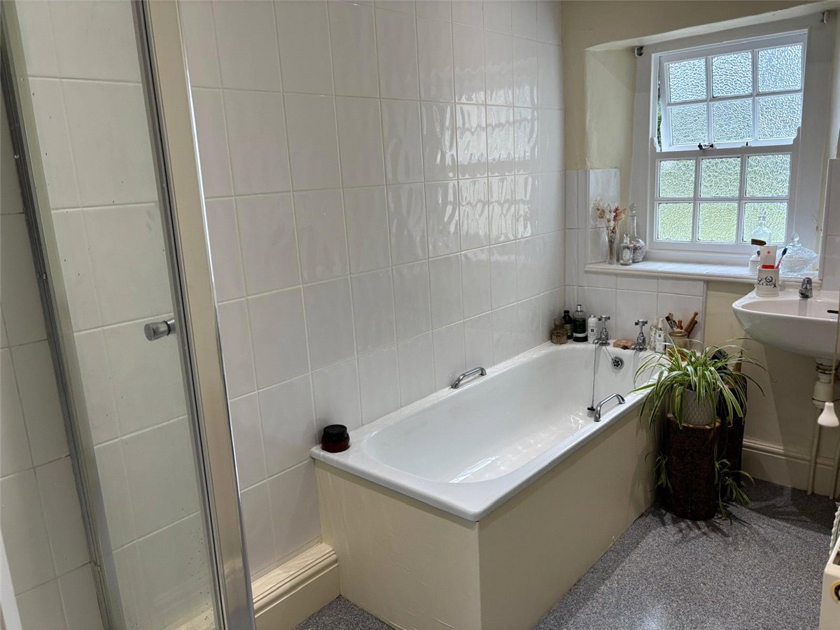 4 bedroom House, Main Street, Burnsall, BD23 - , Image 7