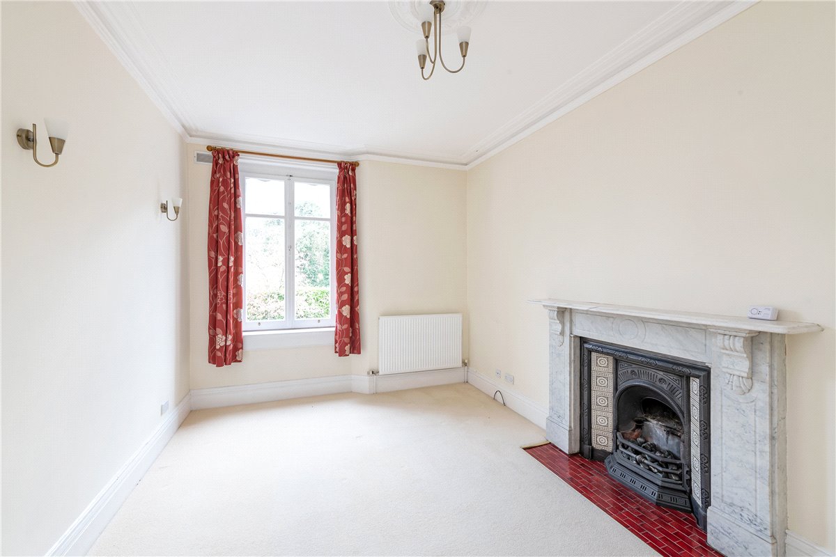2 bedroom Flat, Abbeydale House, Bathampton Lane, BA2 - , Image 2