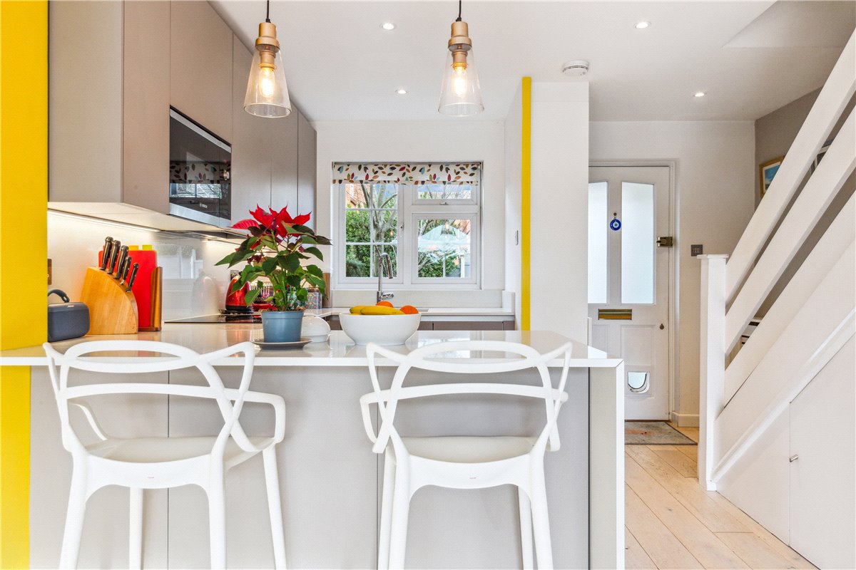 2 bedroom House, St. Peter's Close, London, SW17 - Sold, Image 4