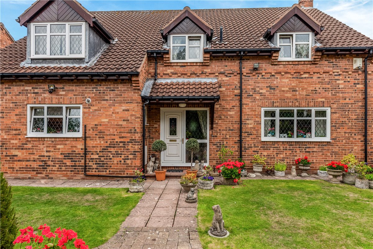 4 bedroom House, Yew Tree Close, Acaster Malbis, YO23 - Available, Image 8