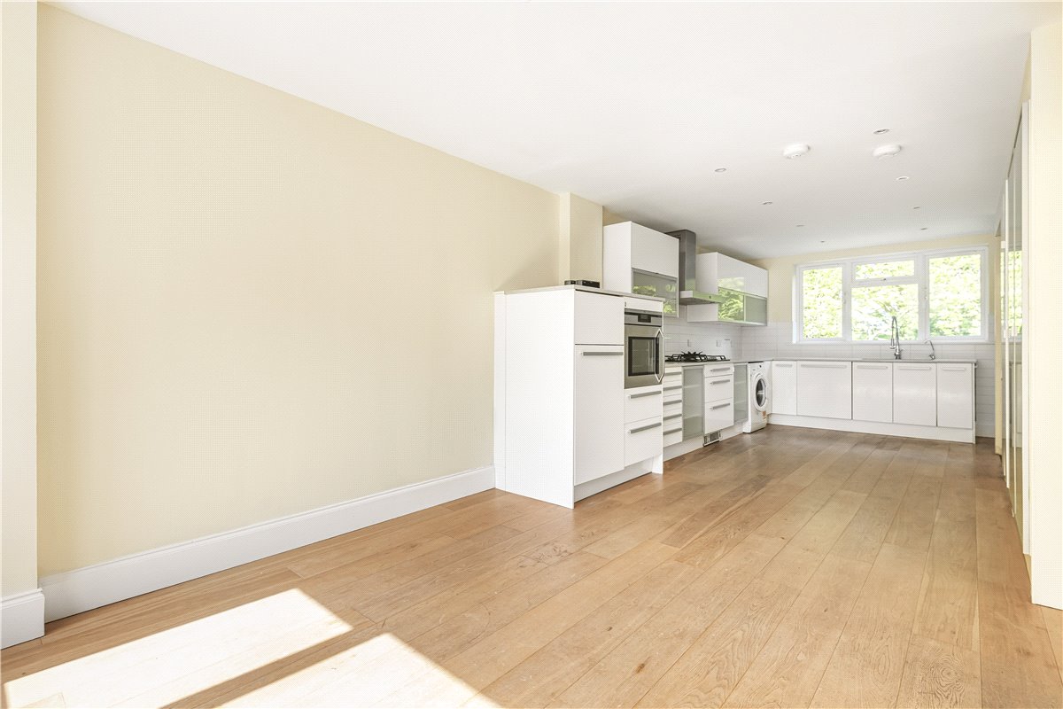 5 bedroom House, Copthall Road West, Ickenham, UB10 - Sold, Image 8