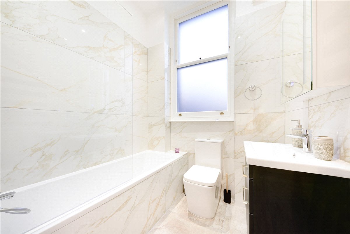 4 bedroom Flat, Harley Street, Marylebone, W1G - Available, Image 15