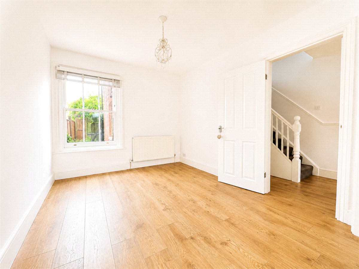 3 bedroom House, King Alfred Place, Winchester, SO23 - , Image 5