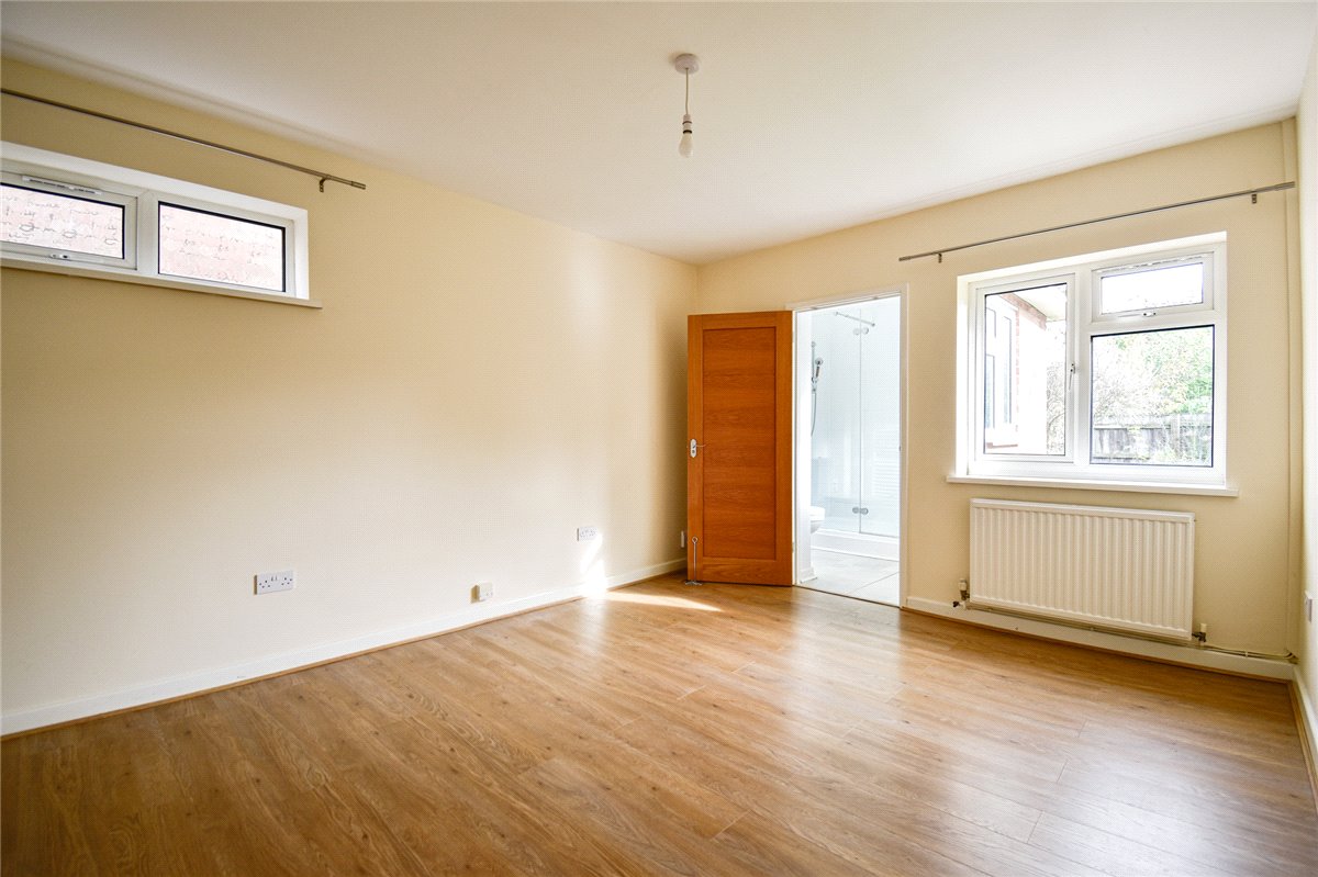 4 bedroom House, Magnolia Close, Cambridge, CB1 - , Image 2