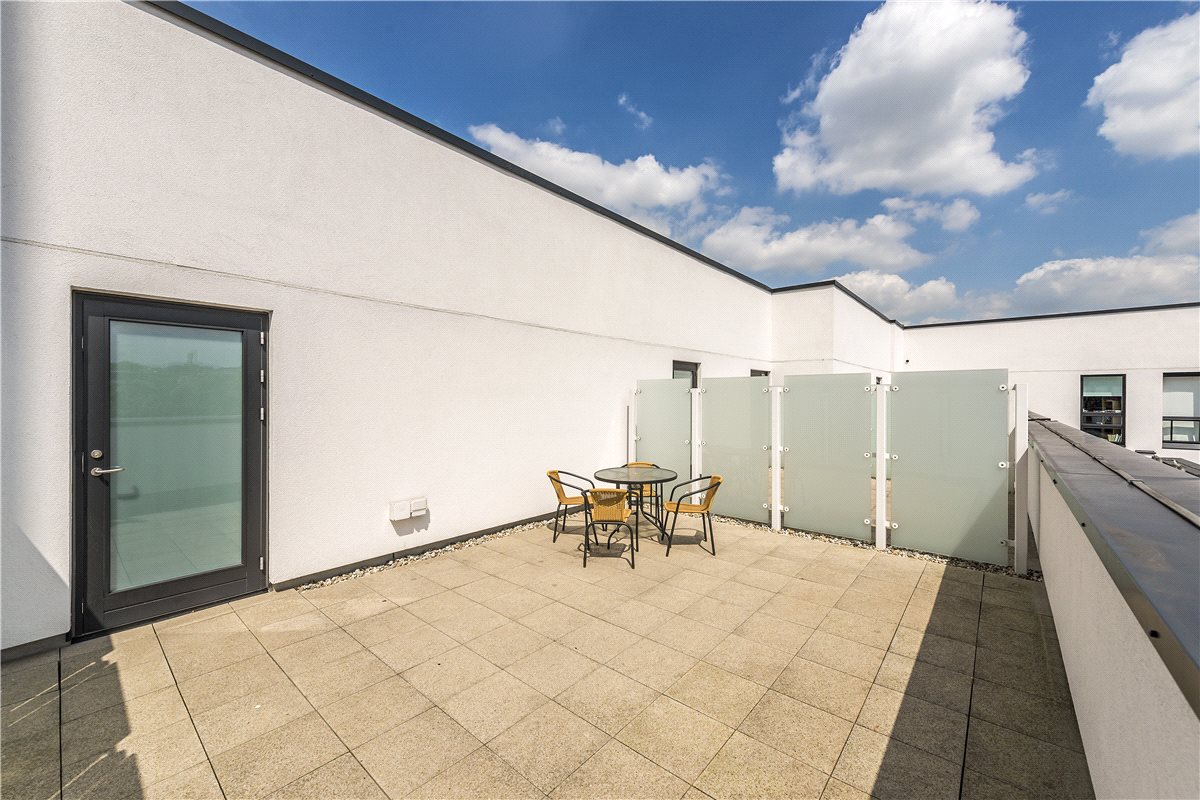 2 bedroom Flat, Holland Park Avenue, Holland Park, W11 - Available, Image 3