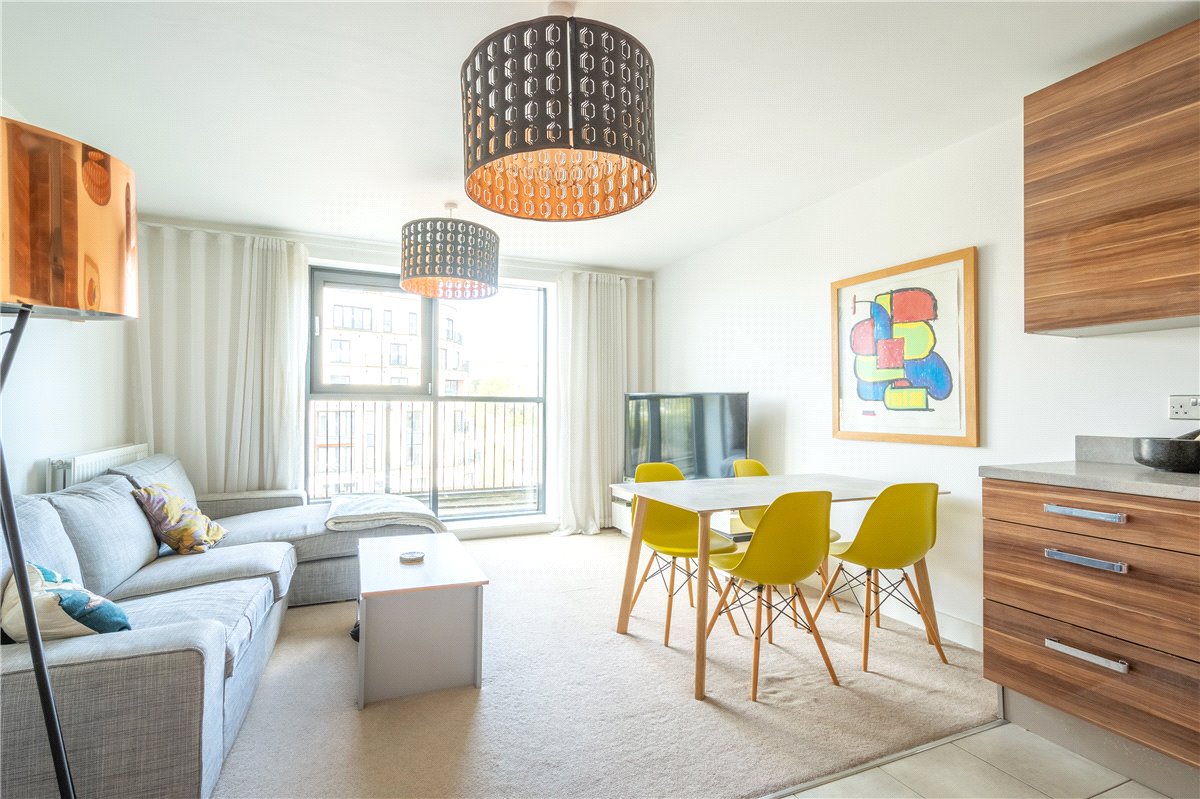 2 bedroom Flat, Midland Road, Bath, BA2 - Sold, Image 7