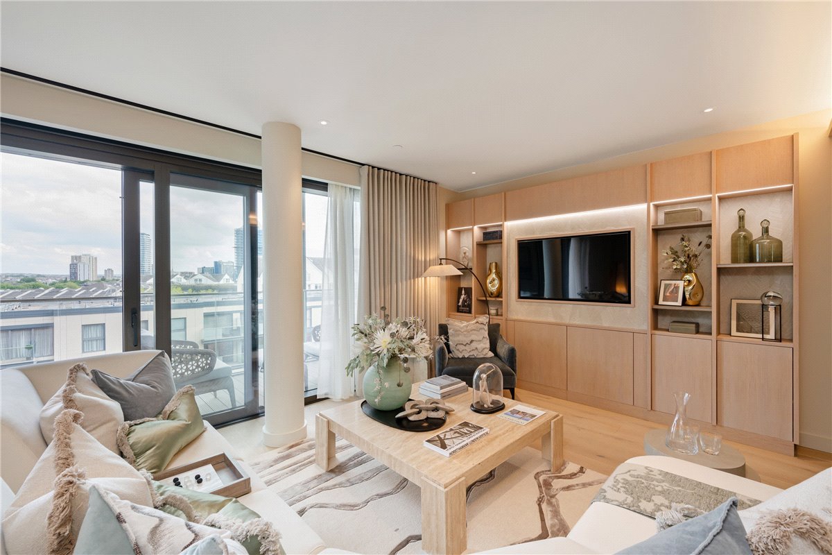 4 bedroom Flat, Waterfront Drive, Chelsea Waterfront, SW10 - Available, Image 9