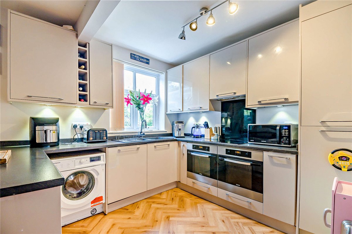5 bedroom House, Catherine Road, Newbury, RG14 - Sold, Image 12