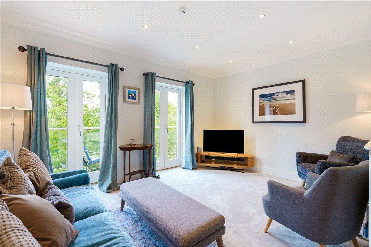 4 bedroom House, Kings Pool Walk, York, YO1 - Available, Image 1
