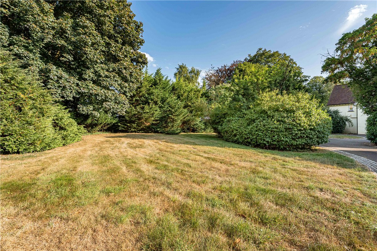 10 bedroom House, Frith Hill, South Heath, HP16 - Available, Image 48