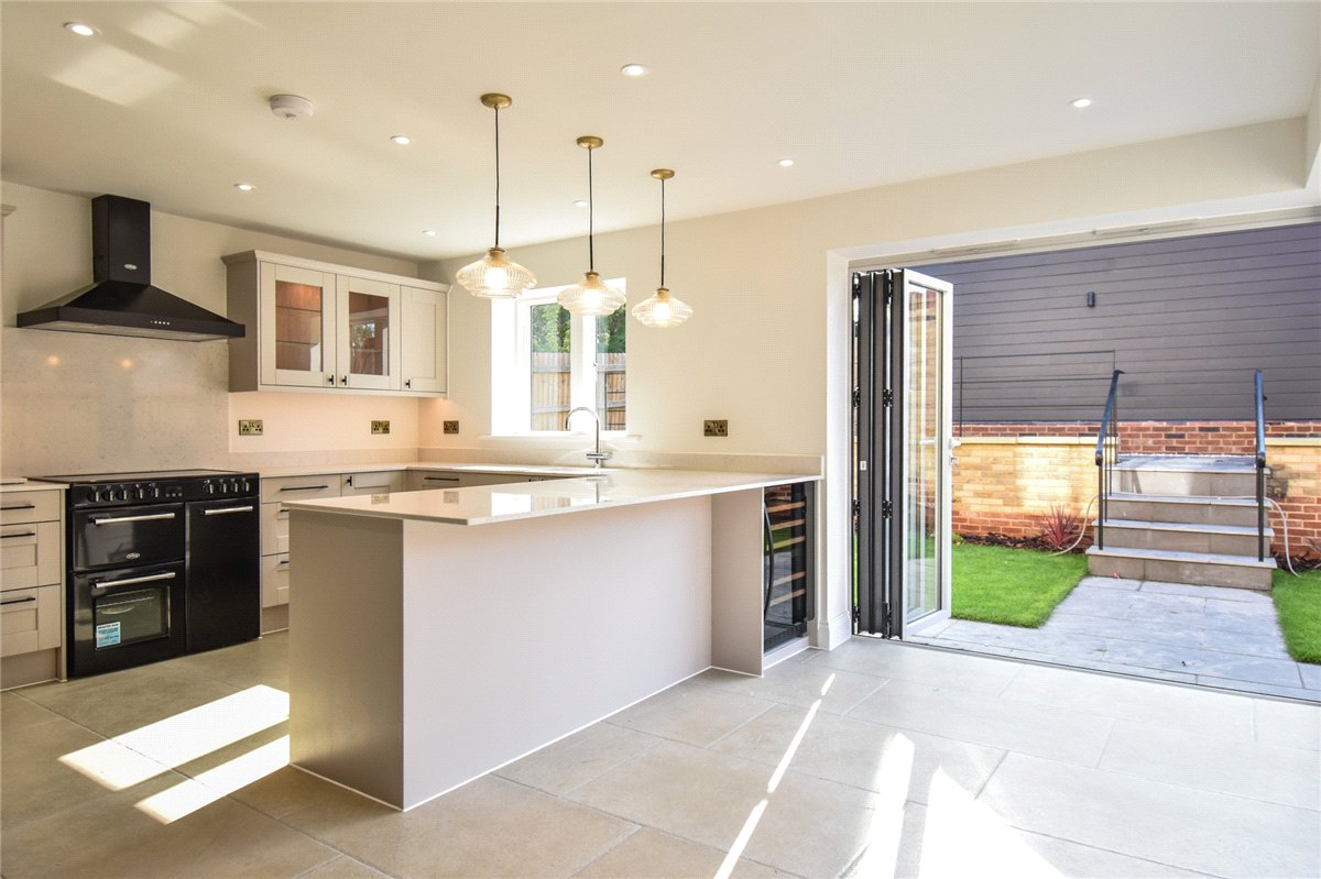 4 bedroom House, 1 Evelyns Orchard, Lower Road, CB7 - , Image 12