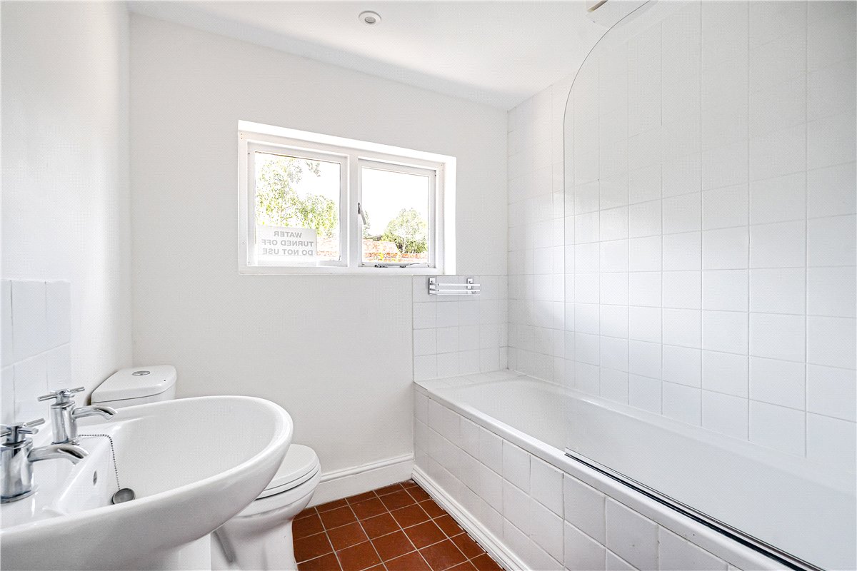 4 bedroom House, Bottom House Farm Lane, Chalfont St. Giles, HP8 - Available, Image 21