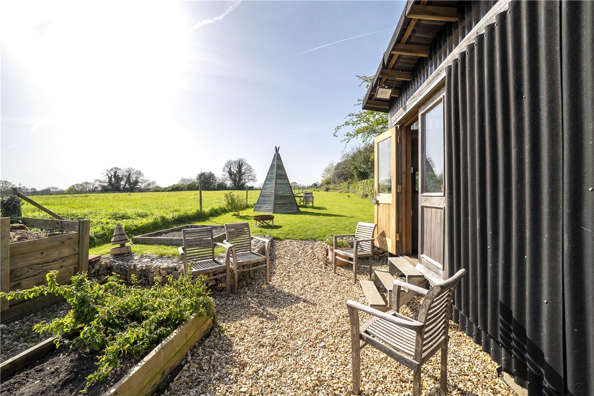 3 bedroom House, Trampers Lane, North Boarhunt, PO17 - Sold STC, Image 11
