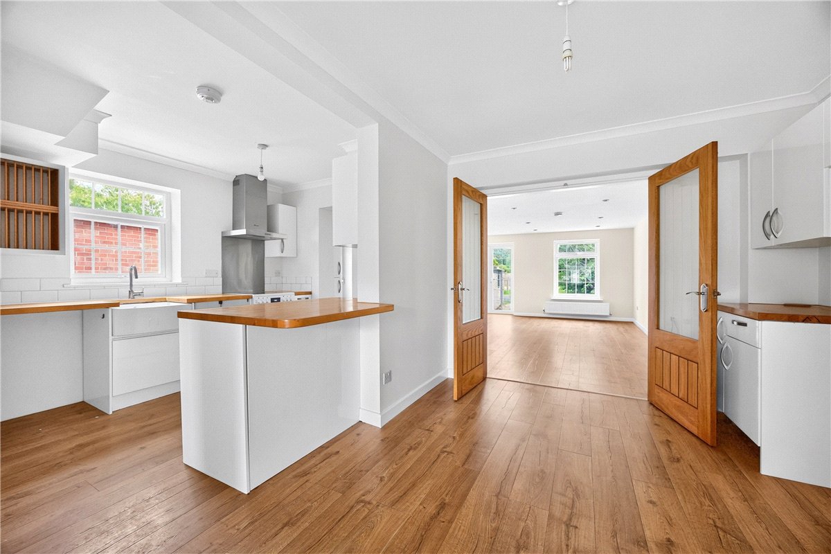 3 bedroom House, Newbery Avenue, Long Eaton, NG10 - Available, Image 3
