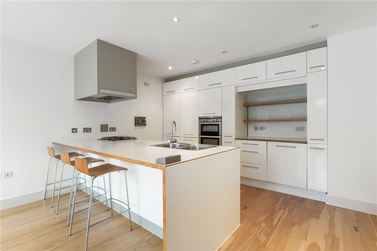 2 bedroom Flat, Kingfisher Way, Cambridge, CB2 - Sold, Image 13