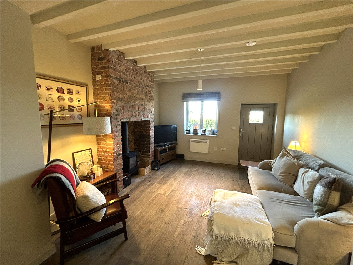 2 bedroom Cottage, Kirk Hammerton, York, YO26 - , Image 1