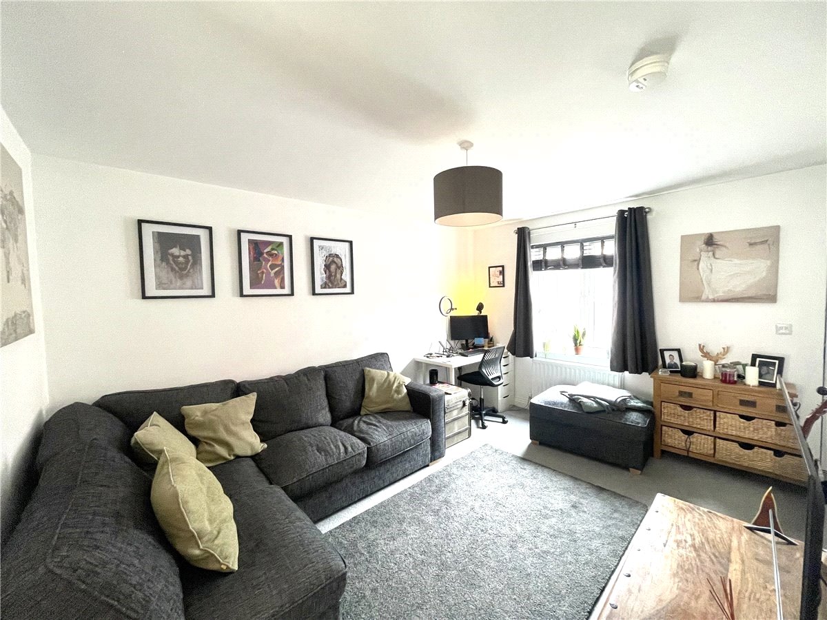 2 bedroom House, Merevale Close, Daventry, NN11 - , Image 3