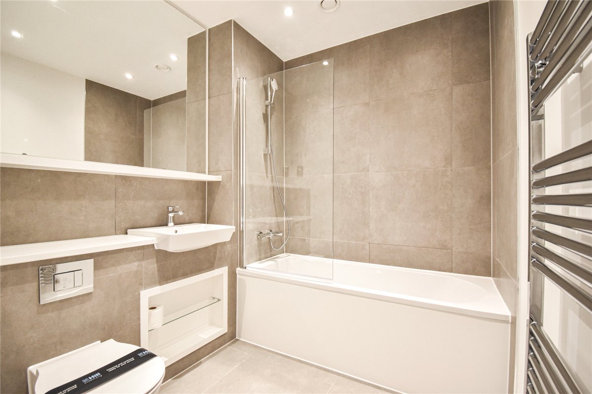 2 bedroom Flat, Marleigh Avenue, Cambridge, CB5 - Let Agreed, Image 4