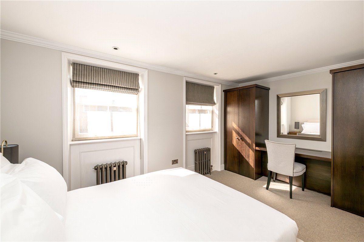 6 bedroom House, Chesterfield Hill, Mayfair, W1J - Available, Image 32