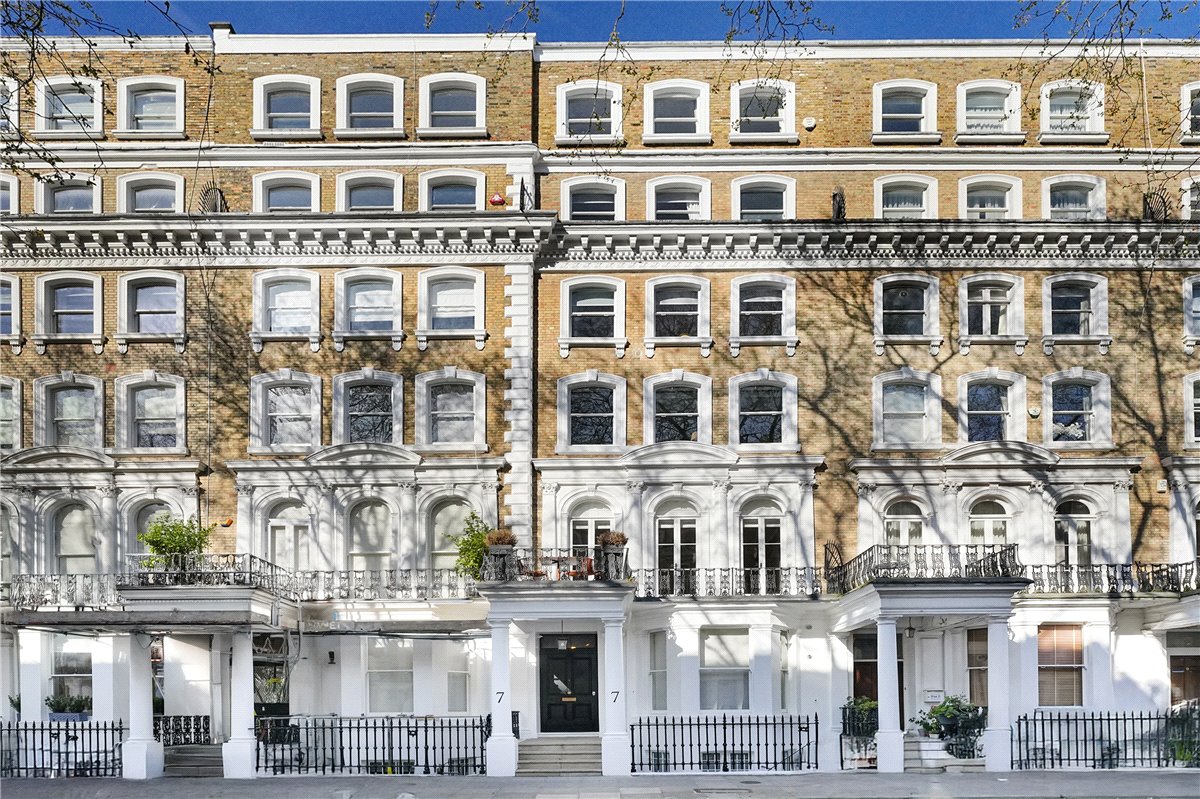 2 bedroom Maisonette, Beaufort Gardens, Knightsbridge, SW3 - Available, Image 1
