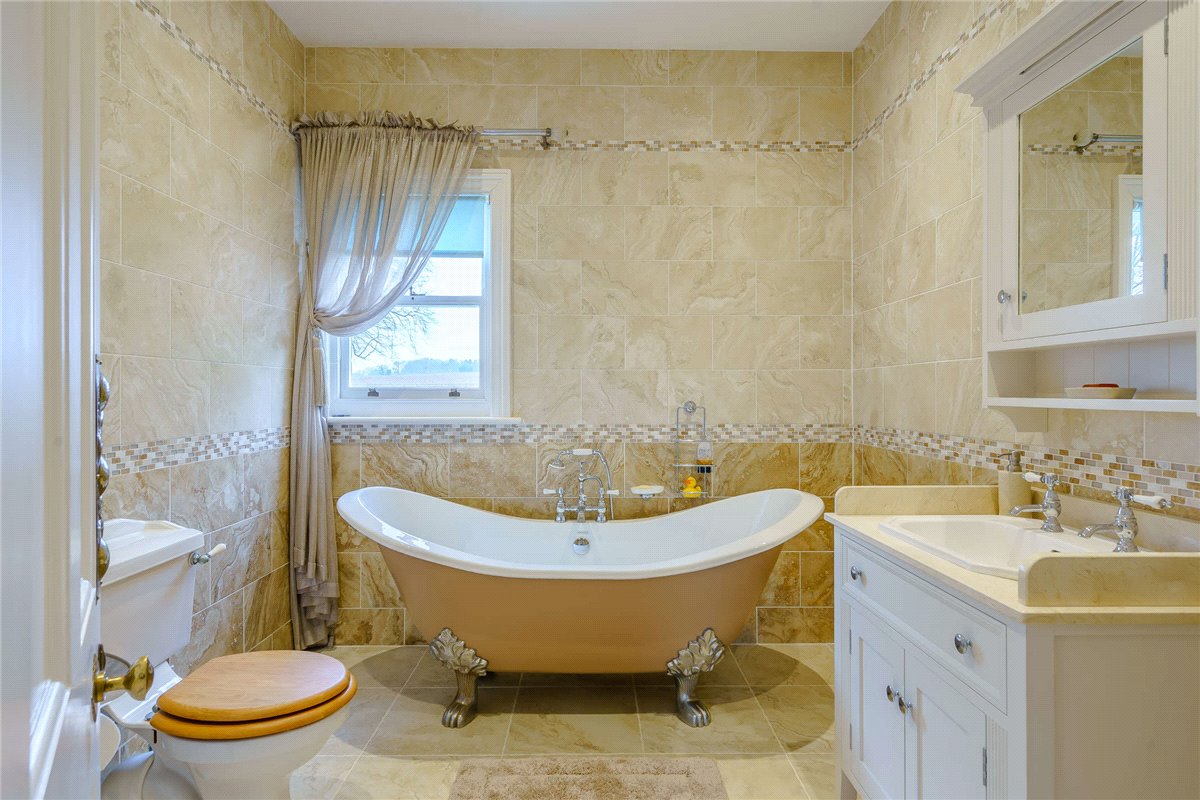 4 bedroom House, Fullerton, Andover, SP11 - Sold, Image 8