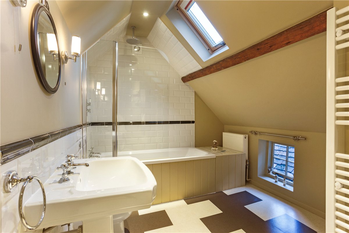 4 bedroom House, Silverless Street, Marlborough, SN8 - Available, Image 9