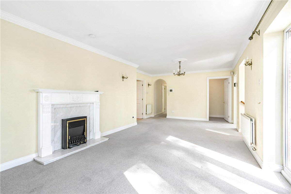3 bedroom House, Heath Road, Whitmore, ST5 - Available, Image 2