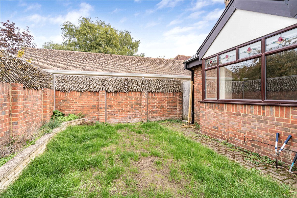 3 bedroom House, Godstow Road, Wolvercote, OX2 - Available, Image 13
