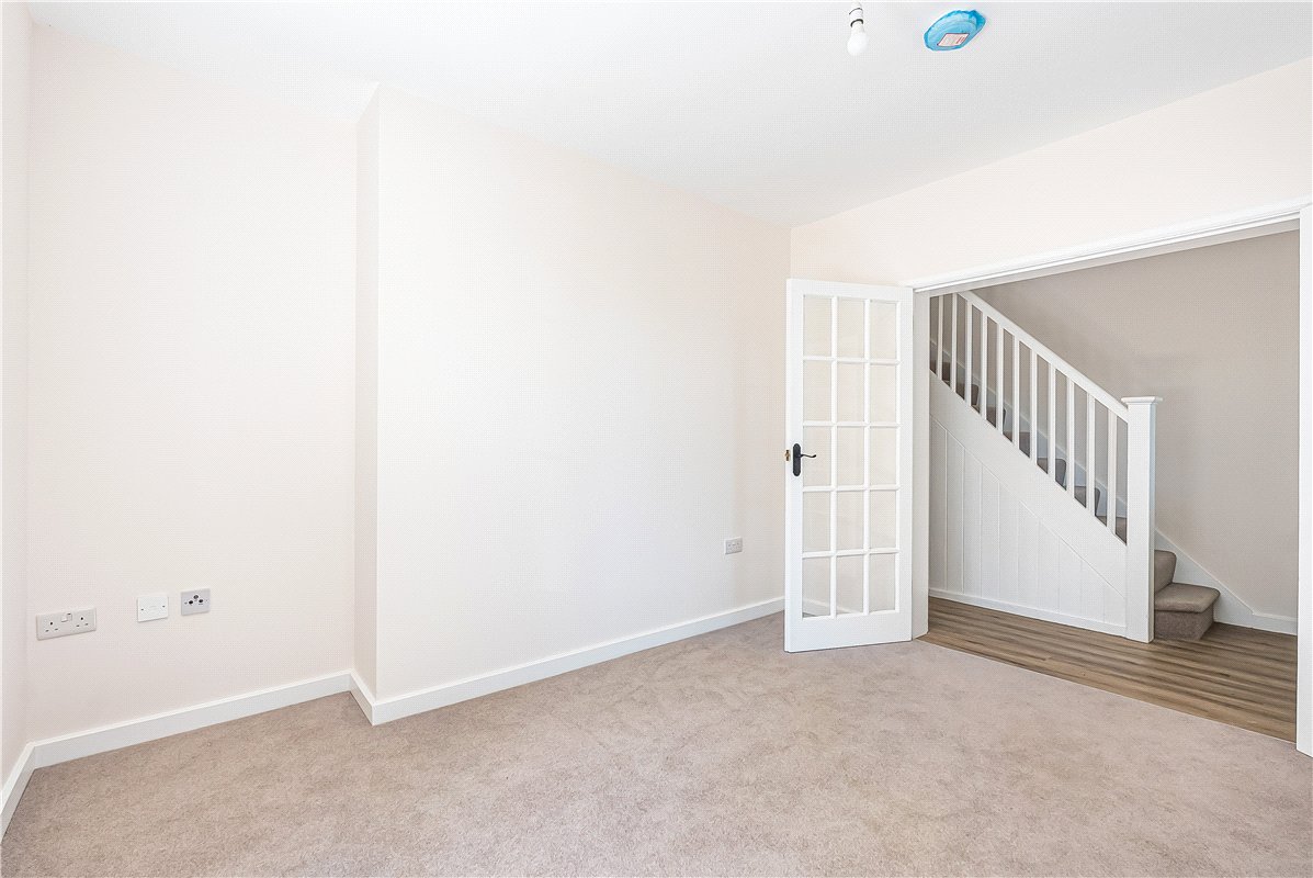 3 bedroom House, Hemel Hempstead Road, Redbourn, AL3 - Available, Image 4