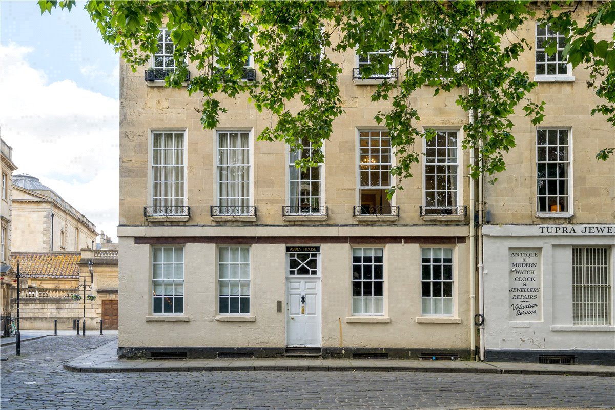 1 bedroom Flat, Abbey House, Abbey Green, BA1 - Sold