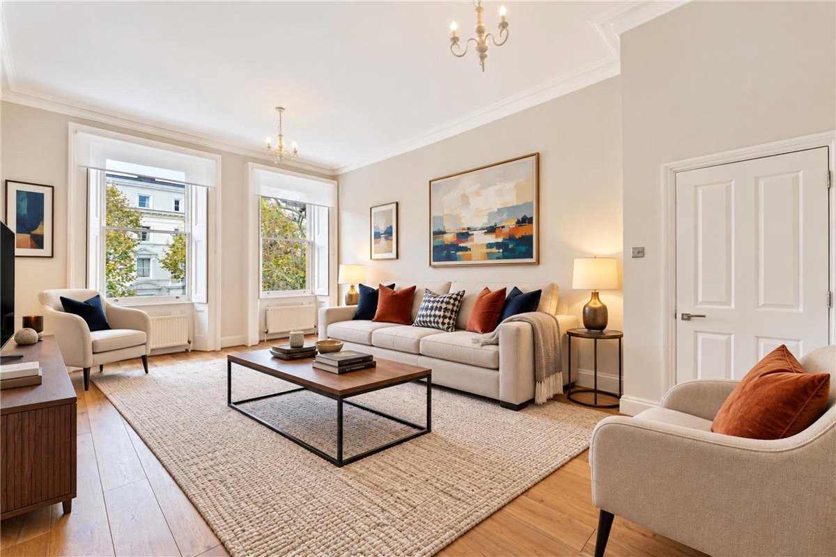 3 bedroom Flat, Queens Gate, Kensington, SW7 - Available