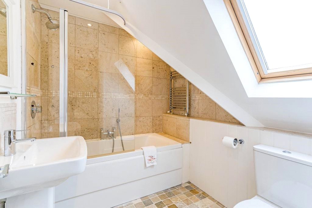 3 bedroom House, Pewsey Road, Upavon, SN9 - , Image 10