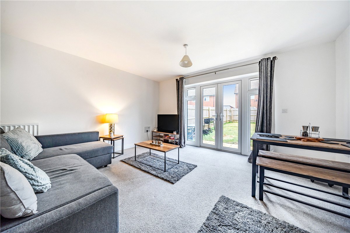 2 bedroom House, Rome Avenue, Aylesbury, HP21 - Let Agreed, Image 6