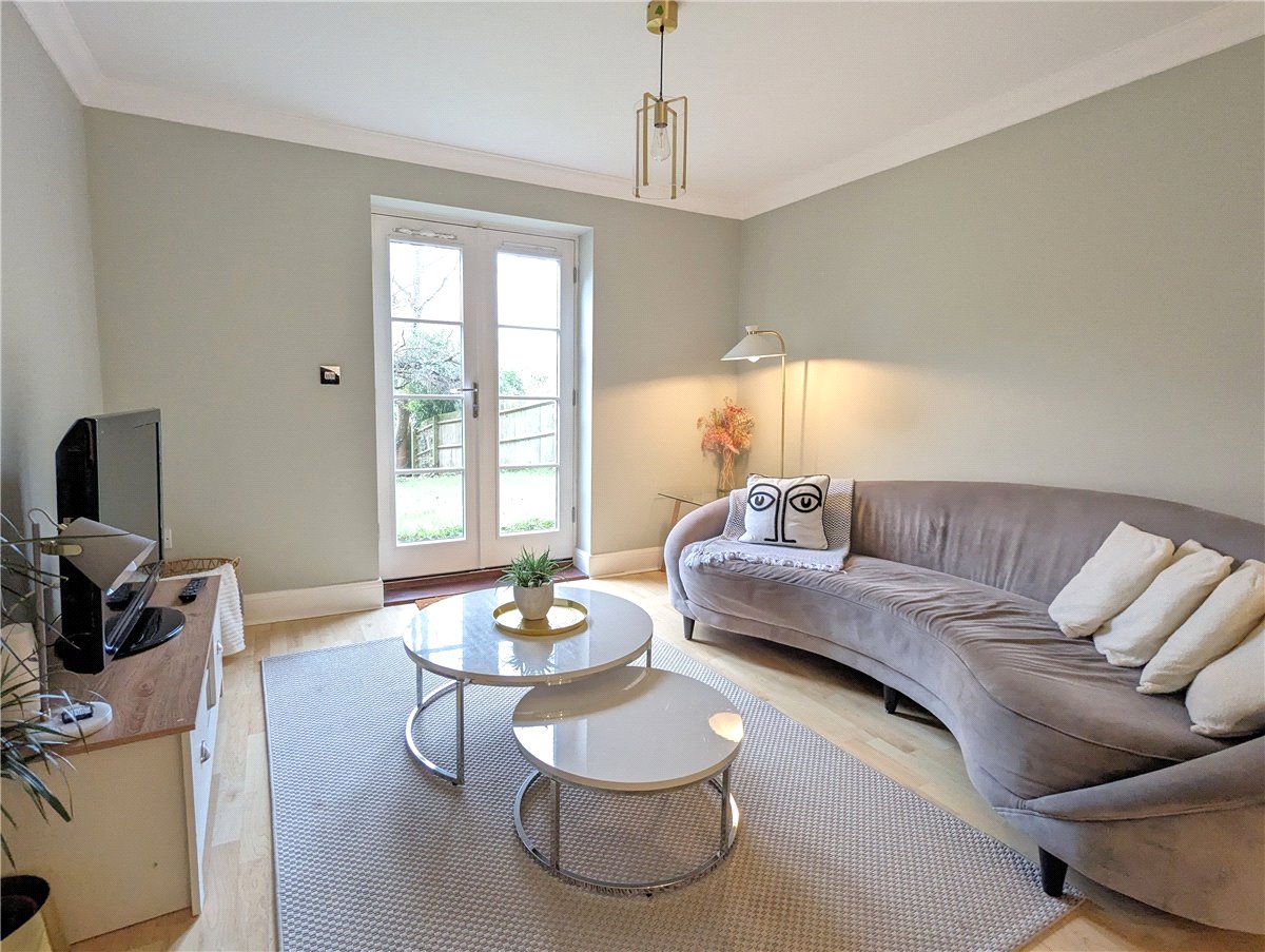 2 bedroom Flat, Eveleigh Avenue, Bath, BA1 - Sold, Image 3