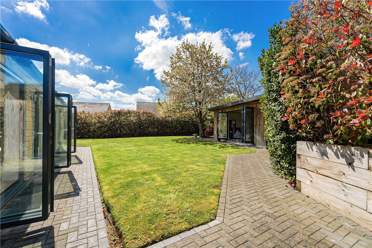 4 bedroom House, Willows Edge, Eynsham, OX29 - Available, Image 12