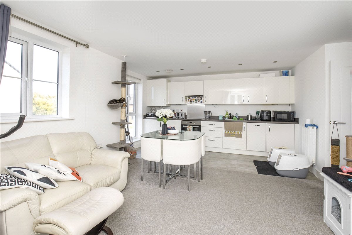 2 bedroom Flat, Hawes Way, Waverley, S60 - , Image 2