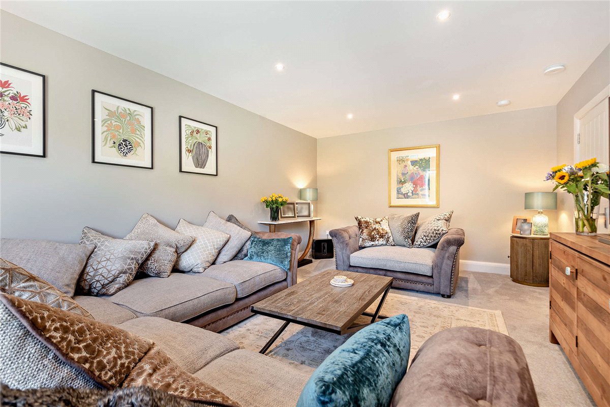 4 bedroom House, Clayton Mews, St. Mary Bourne, SP11 - Sold, Image 9