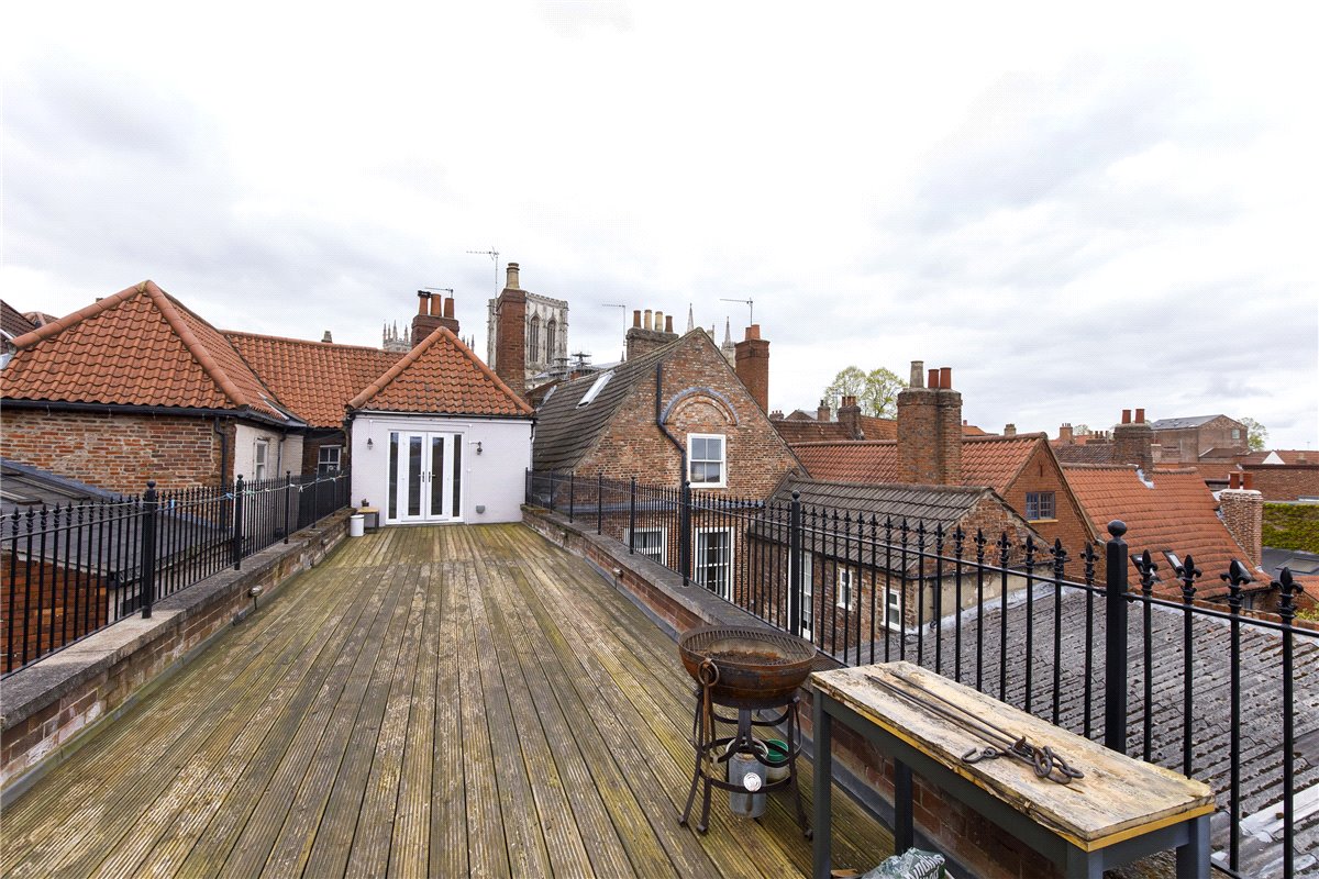 3 bedroom Maisonette, Goodramgate, York, YO1 - Let Agreed, Image 6
