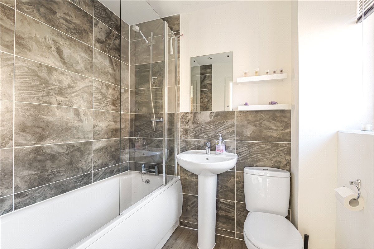 2 bedroom Flat, Vaynol Way, Whitehouse, MK8 - Let Agreed, Image 6