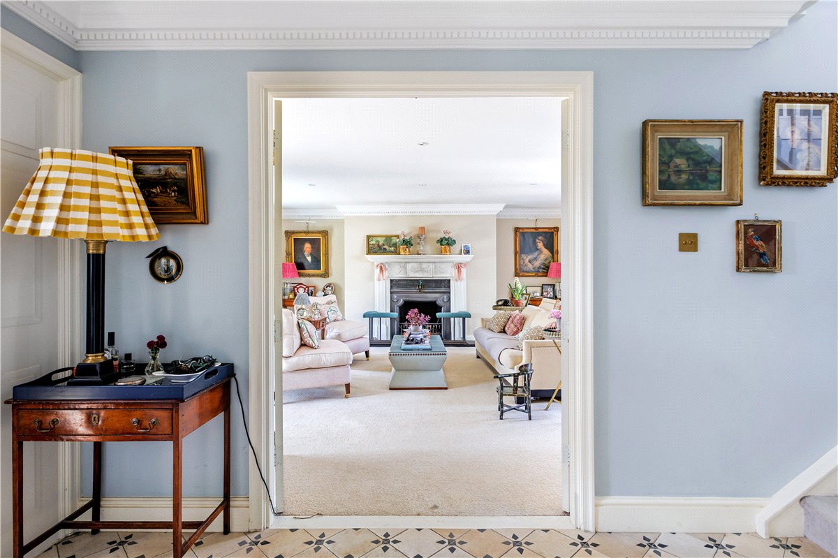 5 bedroom House, Honeystreet, Pewsey, SN9 - Available, Image 23