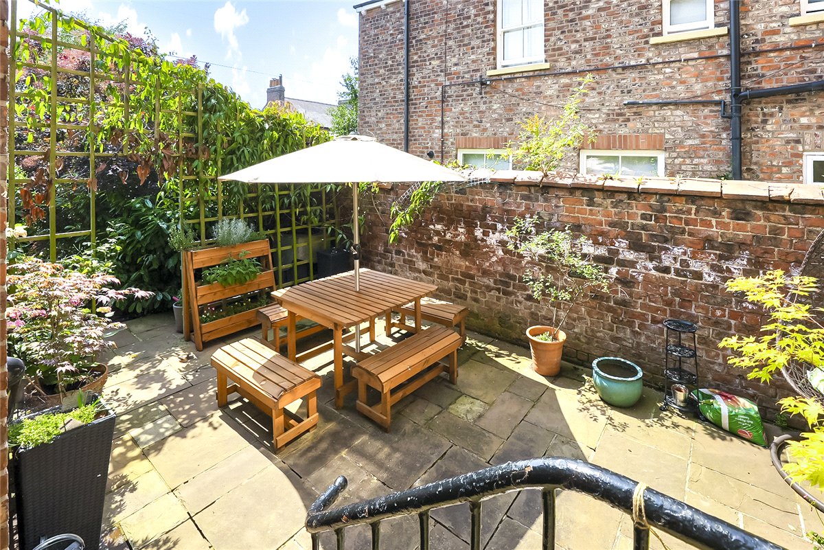 6 bedroom House, York Road, Acomb, YO24 - Available, Image 22