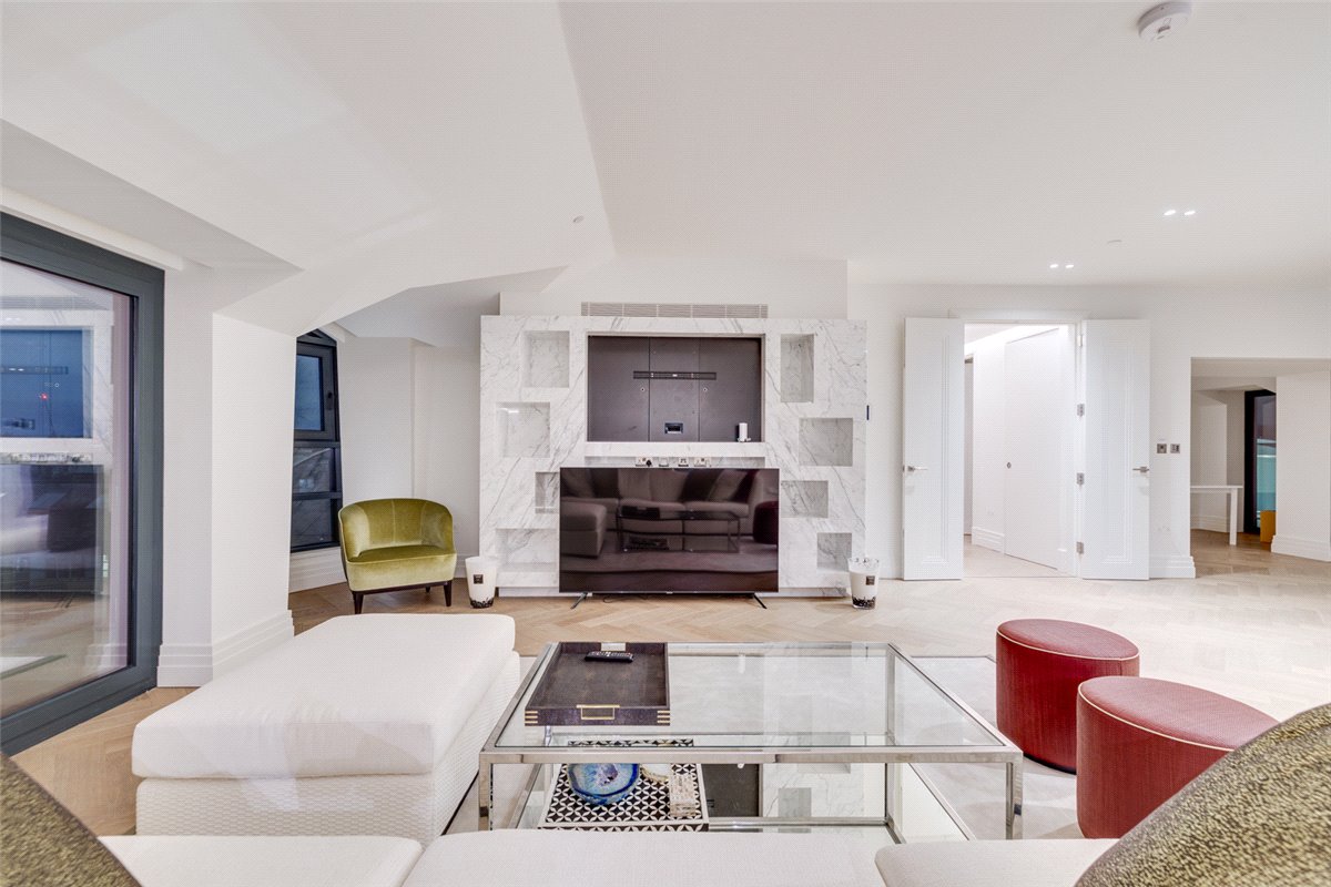 3 bedroom Flat, Kensington Gardens Square, Bayswater, W2 - Available, Image 28