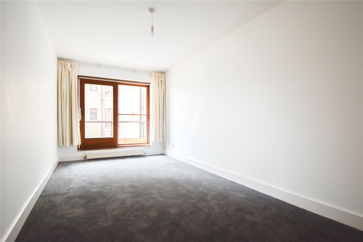 2 bedroom Flat, Beaufort Place, Thompsons Lane, CB5 - Let Agreed, Image 3