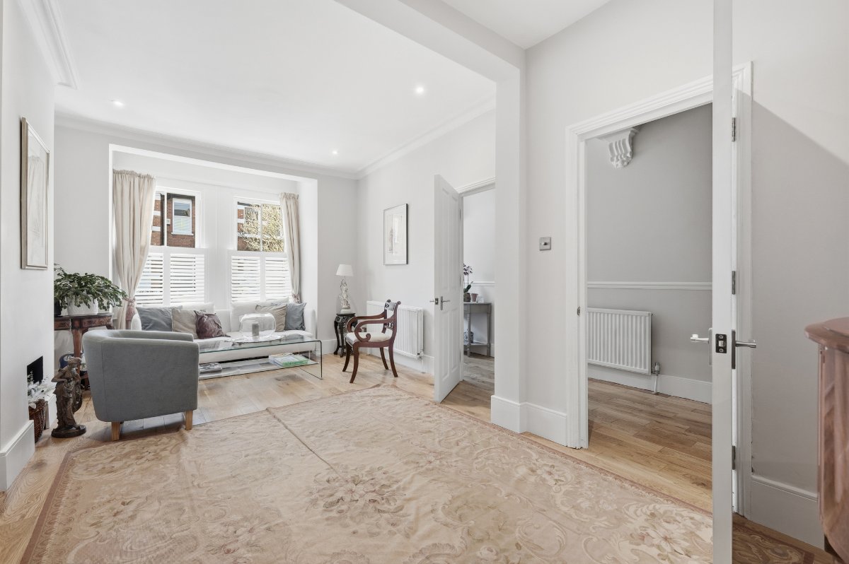 5 bedroom House, Second Avenue, London, SW14 - Sold, Image 8