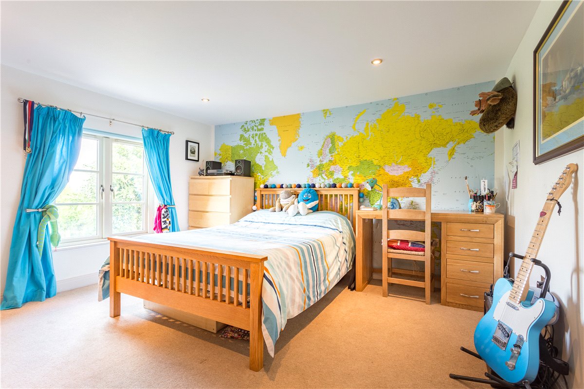 4 bedroom House, Manningford Abbots, Pewsey, SN9 - , Image 11