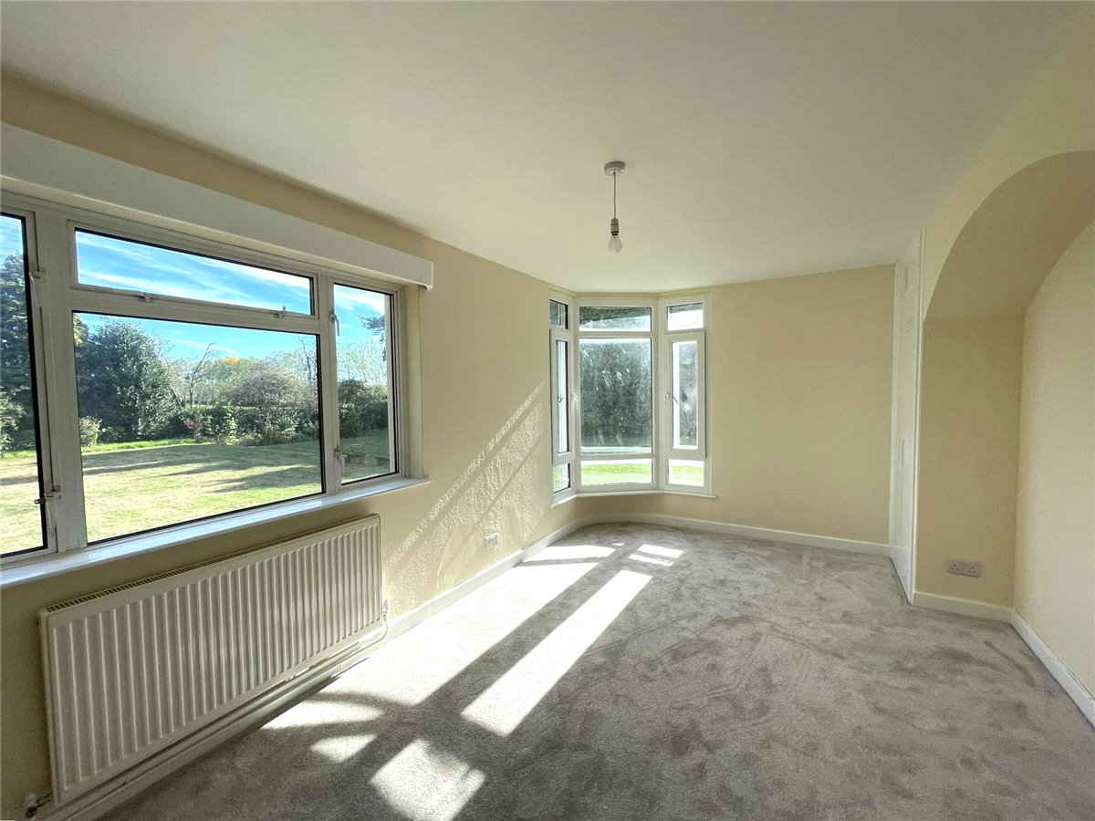 4 bedroom Bungalow, Retford Road, Walesby, NG22 - Available, Image 6